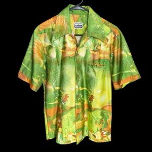 Vintage Napili Hawaiian shirt Polyester Man And Woman Embracing Fits Medium